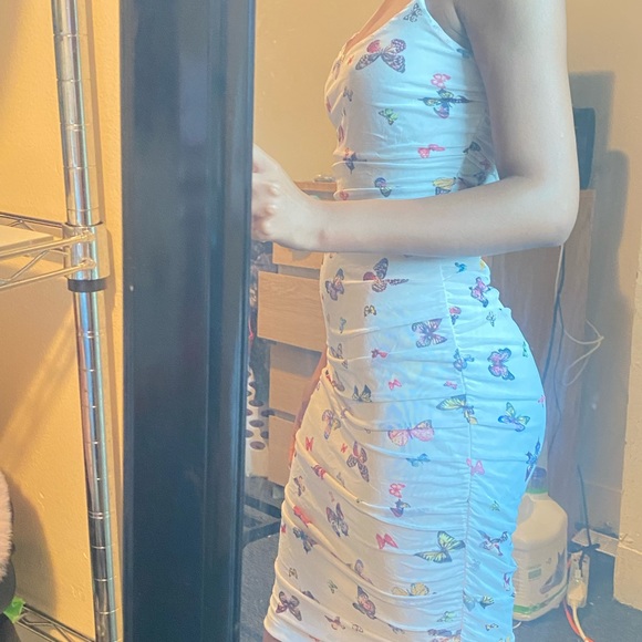 Knee Length Ruffled Rue21 Dress. - Picture 2 of 2